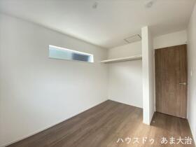 □ファーストタウン大治町長牧中道第2　全3棟　2号棟　新築一戸建て