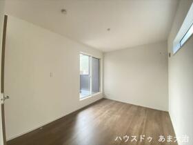 □ファーストタウン大治町長牧中道第2　全3棟　2号棟　新築一戸建て