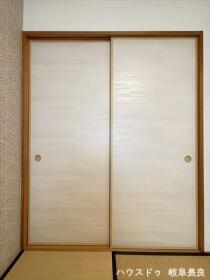 ●岐阜市日光町8丁目　中古一戸建て