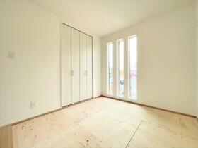 ファーストタウン名古屋市中川区赤星1丁目　全1棟　新築一戸建て