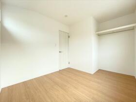 ファーストタウン名古屋市中川区赤星1丁目　全1棟　新築一戸建て