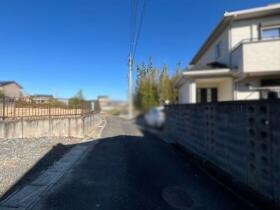 四日市市東坂部町　建築条件なし土地