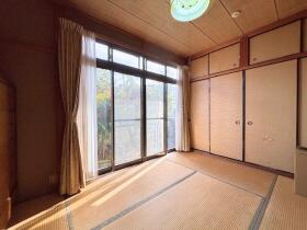 ●四日市市日永西4丁目　中古一戸建て