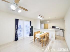 ●北名古屋市六ツ師中屋敷　中古一戸建て