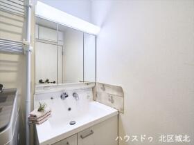 ●北名古屋市六ツ師中屋敷　中古一戸建て