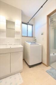 ●名古屋市中川区東春田2丁目　中古一戸建て