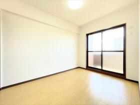 ラビデンス荒子川公園III番館