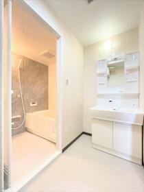 ラビデンス荒子川公園III番館