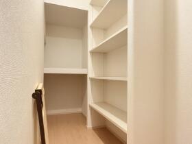 ●桑名市大字和泉字八ノ割　中古一戸建て