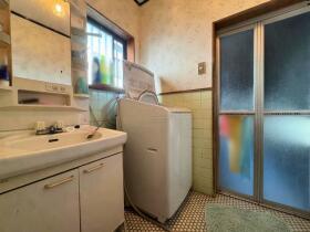 ●四日市市日永西5丁目　中古一戸建て