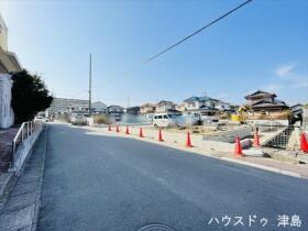 ブルーミングガーデン愛西市須依町前田面　全３棟　2号棟　新築一戸建て