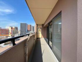 ファミール四日市