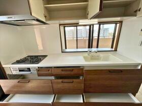 ファミール四日市