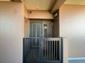 ファミール四日市