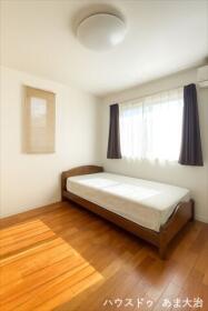 ●あま市森8丁目　中古一戸建て