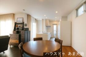 ●あま市森8丁目　中古一戸建て