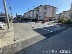 クレイドルガーデン名古屋市北区楠第11　全3棟　2号棟　新築一戸建て