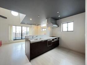 ※●名古屋市南区港東通１丁目　中古一戸建て