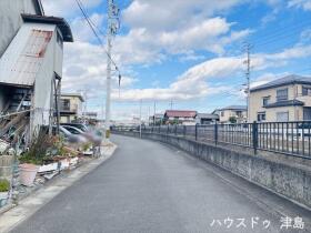 ●津島市又吉町2丁目　建築条件なし土地