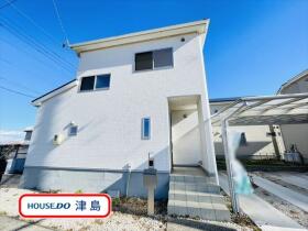 愛西市大野山町郷西　中古一戸建て