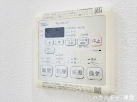 愛西市西保町西川原　中古一戸建て