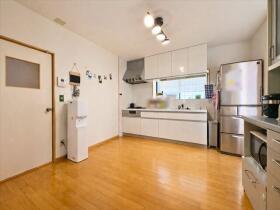 四日市市みゆきケ丘2丁目　中古一戸建て