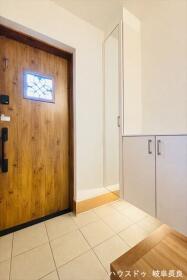 ●岐阜市日野東2丁目　中古一戸建て