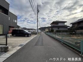 ●岐阜市日野東2丁目　中古一戸建て