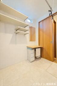 ●岐阜市日野東2丁目　中古一戸建て