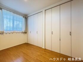 ●岐阜市日野東2丁目　中古一戸建て