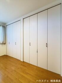 ●岐阜市日野東2丁目　中古一戸建て