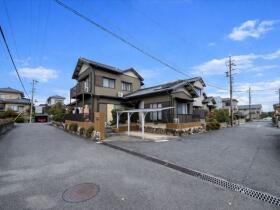 ●四日市市西松本町　建築条件なし土地
