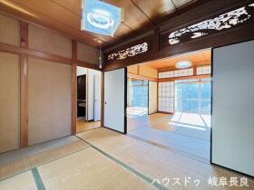 ●岐阜市御望　中古一戸建て