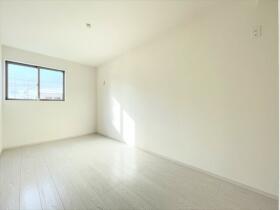 名古屋市中川区尾頭橋２丁目　新築一戸建て　全３棟　2号棟