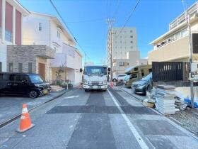 名古屋市中川区尾頭橋２丁目　新築一戸建て　全３棟　2号棟