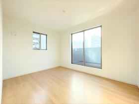 名古屋市中川区尾頭橋２丁目　新築一戸建て　全３棟　3号棟