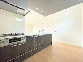 名古屋市中川区尾頭橋２丁目　新築一戸建て　全３棟　3号棟