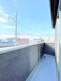 名古屋市中川区尾頭橋２丁目　新築一戸建て　全３棟　3号棟