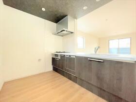 名古屋市中川区尾頭橋２丁目　新築一戸建て　全３棟　3号棟