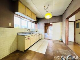 ●弥富市鯏浦町南前新田　中古一戸建て