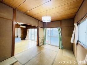 ●弥富市鯏浦町南前新田　中古一戸建て