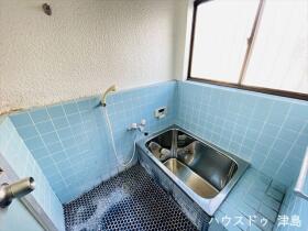 ●津島市中一色町柳原　中古一戸建て