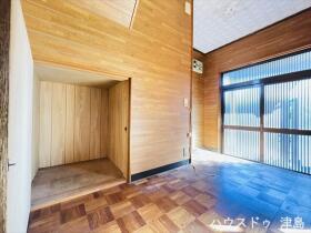 ●津島市中一色町柳原　中古一戸建て