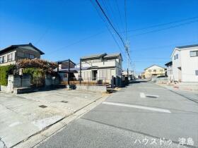 ●津島市中一色町柳原　中古一戸建て