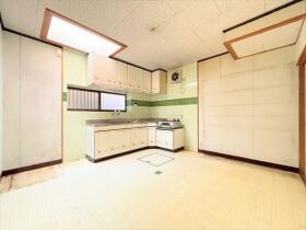 ●名古屋市中川区荒子1丁目　中古一戸建て