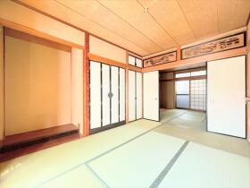 ●名古屋市中川区荒子1丁目　中古一戸建て