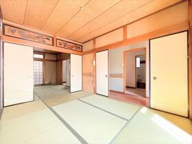 ●名古屋市中川区荒子1丁目　中古一戸建て