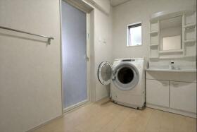 ●名古屋市港区新茶屋５丁目　中古一戸建