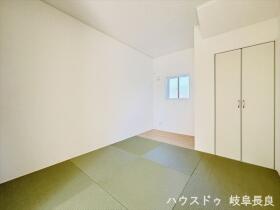 クレイドルガーデン岐阜市六条大溝第4　全3棟　2号棟　新築一戸建て