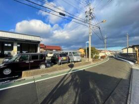 ●いなべ市大安町石榑東　建築条件なし土地